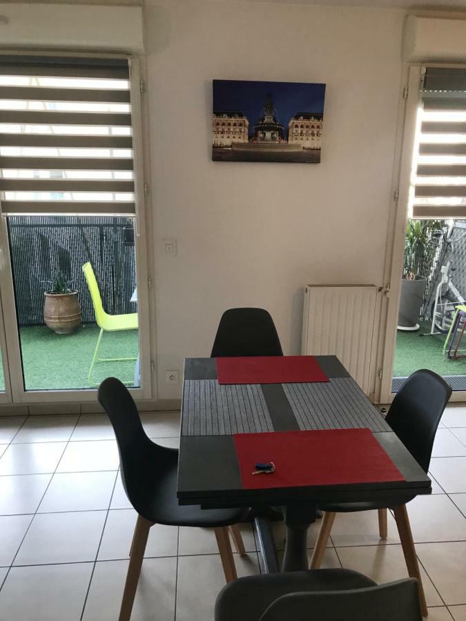 appartement bordeaux lac Extérieur photo